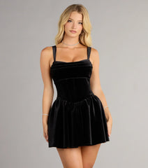 Laurel Velvet Skater Short Dress With Pockets